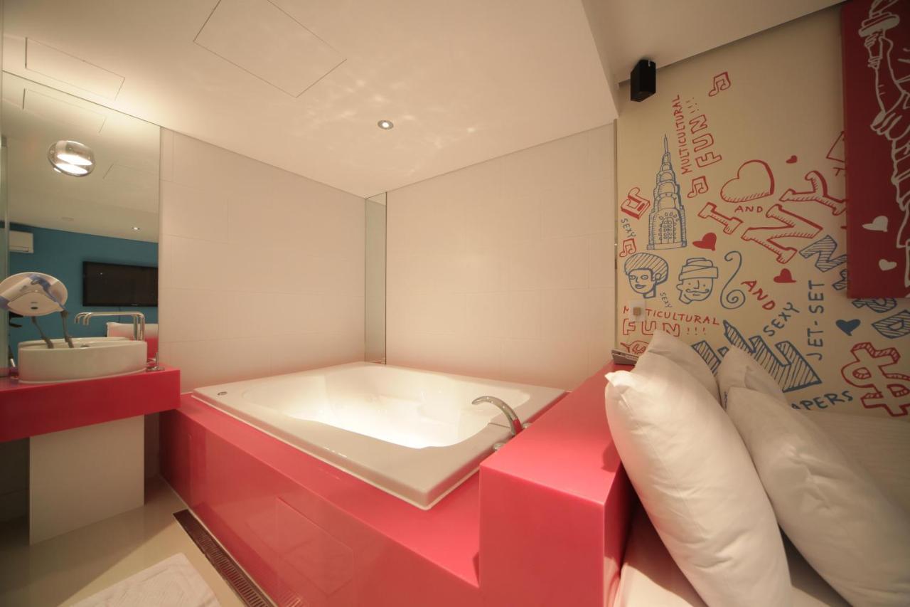 Hotel Pop Jongno Сеул Экстерьер фото