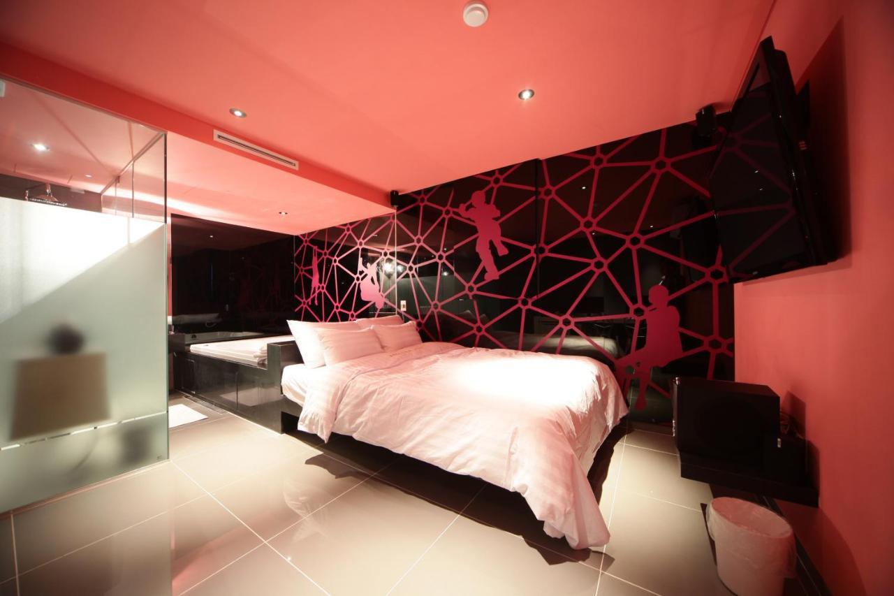 Hotel Pop Jongno Сеул Экстерьер фото