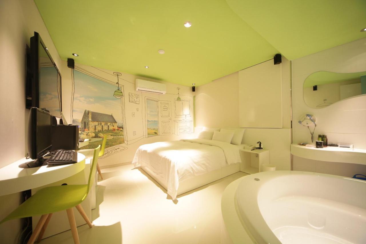 Hotel Pop Jongno Сеул Экстерьер фото